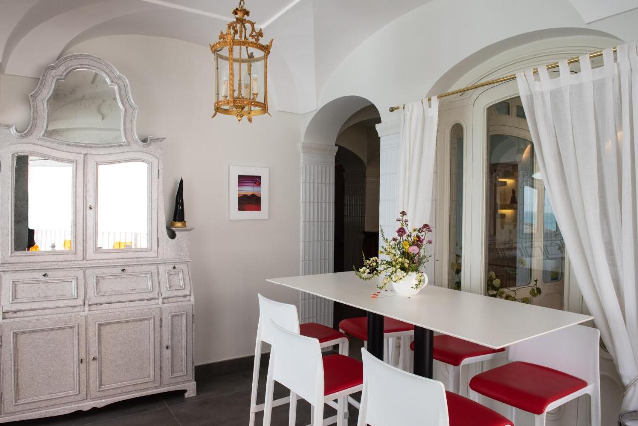 Taverna Del Capitano Marina del Cantone Екстериор снимка