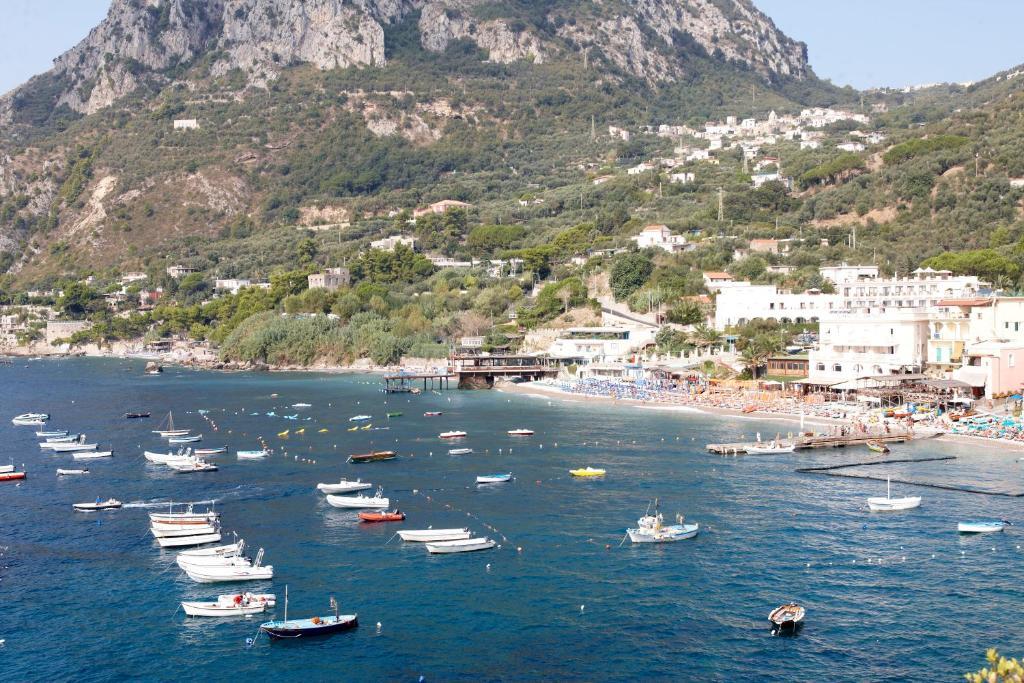 Taverna Del Capitano Marina del Cantone Екстериор снимка