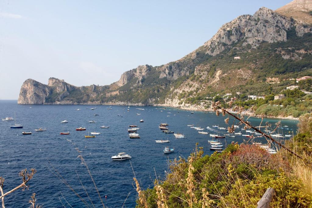 Taverna Del Capitano Marina del Cantone Екстериор снимка